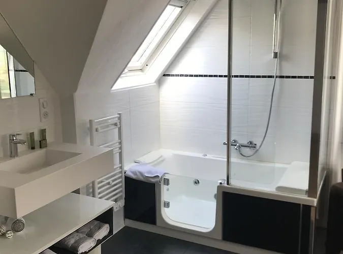 Hotell L'estacade 3*