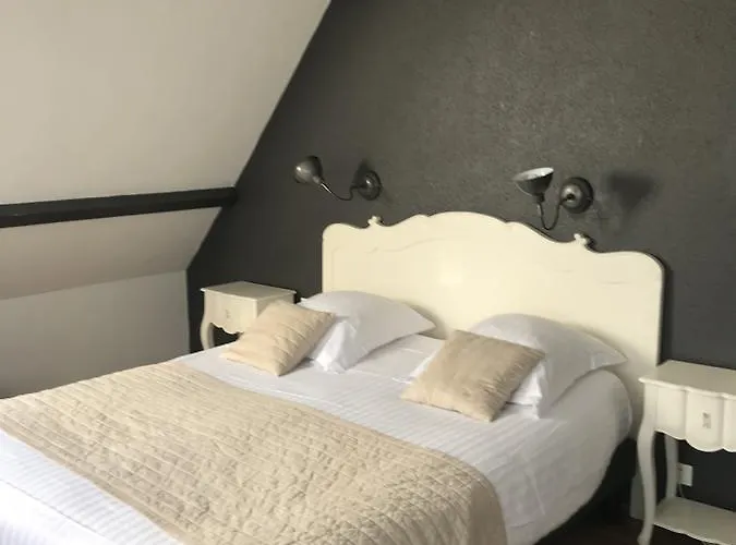 Hotell L'estacade 3*