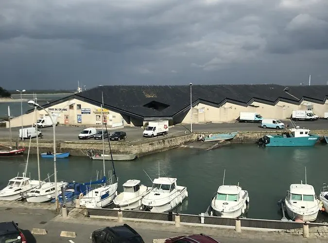 Hotell L'estacade 3*